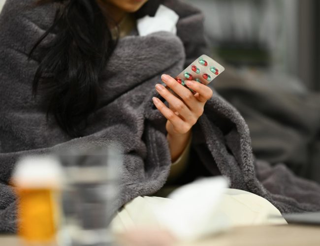 Busca por produtos ligados à imunidade cresce antes do inverno e reforça comportamento preventivo